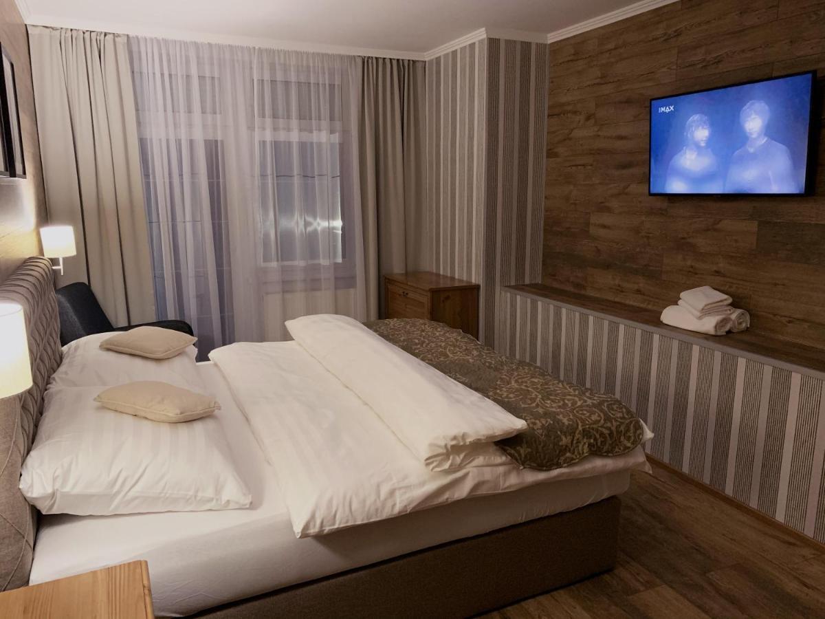 Pension Vzhuru Nohama Яхимов Экстерьер фото